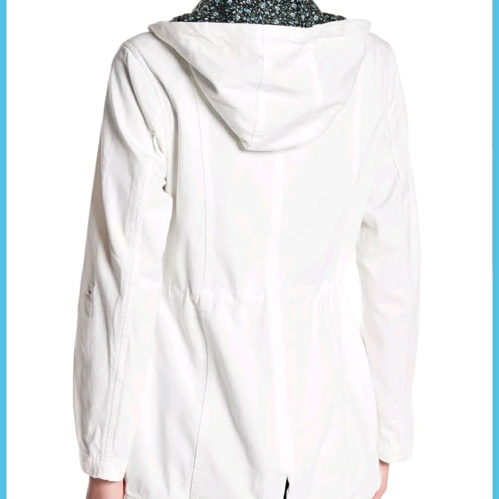 BCBGeneration Women Hooded jacket coat. - Picture 2 of 8